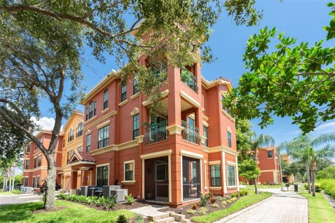 Condominio en venta en Clearwater, Florida, 1 dormitorio, 100.24 m2 № 1762000 - foto 1