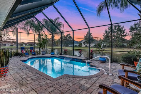 House in Saint Augustine, Florida 4 bedrooms, 219.25 sq.m. № 838912 - photo 1