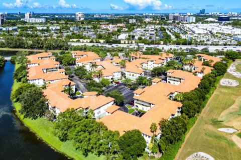 Apartment in West Palm Beach, Florida 2 bedrooms, 98.85 sq.m. № 2392024 - photo 24
