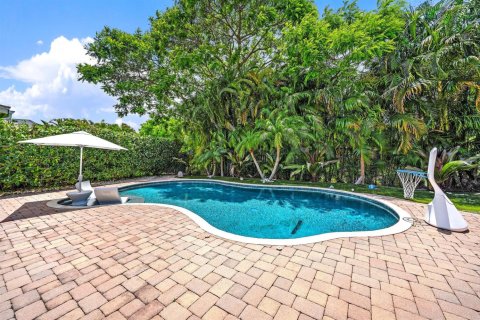 House in Palm Beach Gardens, Florida 4 bedrooms, 252.6 sq.m. № 2262198 - photo 22