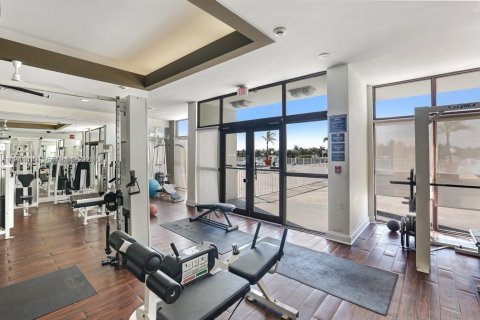 Condominio en venta en Miami Beach, Florida, 92.25 m2 № 2018006 - foto 28