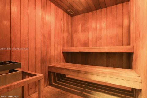 Condominio en venta en Miami Beach, Florida, 92.25 m2 № 2018006 - foto 27