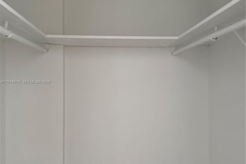 Condominio en venta en Miami Beach, Florida, 92.25 m2 № 2018006 - foto 16