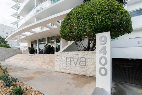 Condominio en venta en Bay Harbor Islands, Florida, 3 dormitorios, 236.62 m2 № 2175405 - foto 6
