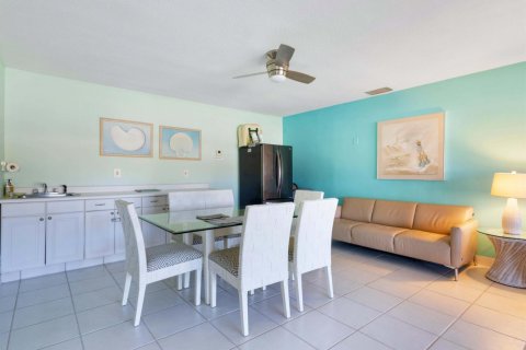 Condo in Boca Raton, Florida, 1 bedroom  № 2082035 - photo 25