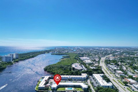 Condo in Boca Raton, Florida, 1 bedroom  № 2082035 - photo 7
