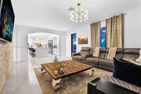 Villa ou maison à louer à Homestead, Floride: 6 chambres, 446.86 m2 № 2413003 - photo 27