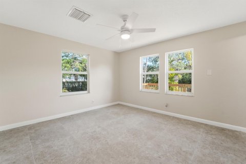 House in Jupiter, Florida 3 bedrooms, 112.6 sq.m. № 2246241 - photo 19