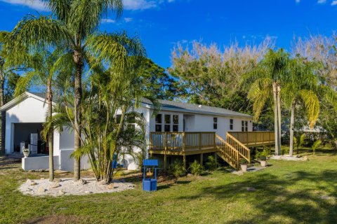 House in Jupiter, Florida 3 bedrooms, 112.6 sq.m. № 2246241 - photo 3