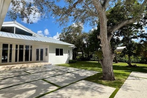 House in Pinecrest, Florida 633.5 sq.m. № 1949233 - photo 22