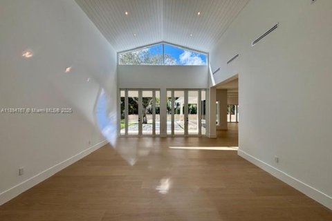 House in Pinecrest, Florida 633.5 sq.m. № 1949233 - photo 4