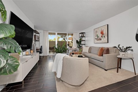 Condominio en venta en Miami, Florida, 2 dormitorios, 91.32 m2 № 2002098 - foto 2