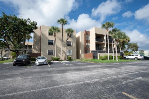 Condominio en venta en Miami, Florida, 2 dormitorios, 91.32 m2 № 2002098 - foto 27