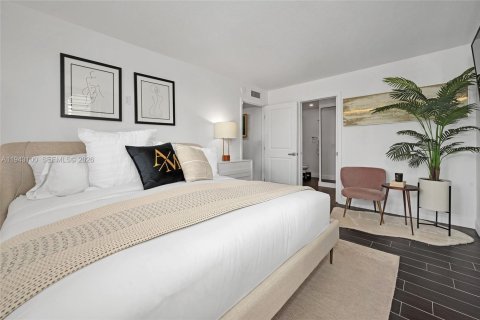 Condominio en venta en Miami, Florida, 2 dormitorios, 91.32 m2 № 2002098 - foto 18
