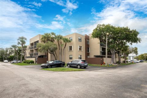 Condominio en venta en Miami, Florida, 2 dormitorios, 91.32 m2 № 2002098 - foto 26