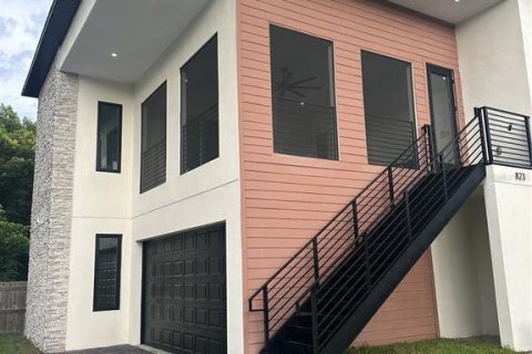 House in Orlando, Florida 3 bedrooms, 108.7 sq.m. № 1826652 - photo 30