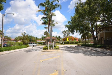 Copropriété à vendre à Coral Springs, Floride: 2 chambres, 71.35 m2 № 1958140 - photo 25
