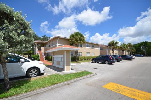 Copropriété à vendre à Coral Springs, Floride: 2 chambres, 71.35 m2 № 1958140 - photo 22
