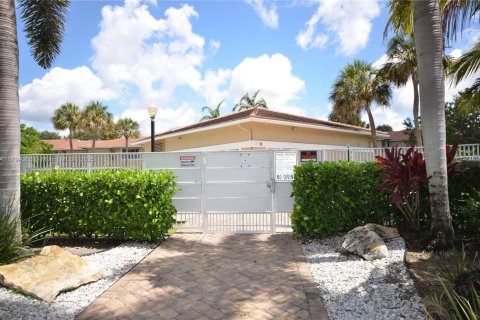 Copropriété à vendre à Coral Springs, Floride: 2 chambres, 71.35 m2 № 1958140 - photo 27