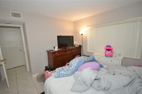 Copropriété à vendre à Coral Springs, Floride: 2 chambres, 71.35 m2 № 1958140 - photo 16