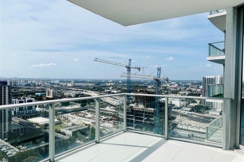 Copropriété à vendre à Miami, Floride: 2 chambres, 151.43 m2 № 2247540 - photo 10