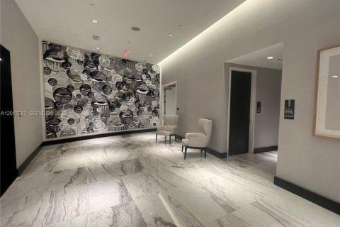 Copropriété à vendre à Miami, Floride: 2 chambres, 151.43 m2 № 2247540 - photo 24