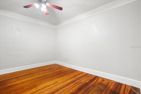 Commercial property in Winter Haven, Florida 5 bedrooms, 280.1 sq.m. № 2341772 - photo 25
