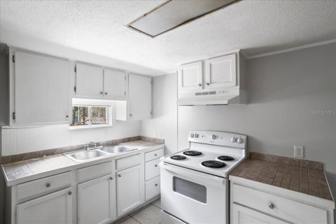 Commercial property in Winter Haven, Florida 5 bedrooms, 280.1 sq.m. № 2341772 - photo 8