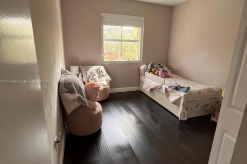 Adosado en venta en Miami, Florida, 3 dormitorios, 158.86 m2 № 1933940 - foto 17