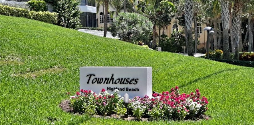 Condo à Highland Beach, Floride, 2 chambres  № 2250611