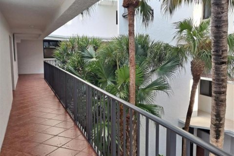 Copropriété à louer à Highland Beach, Floride: 2 chambres, 208.1 m2 № 2250611 - photo 14