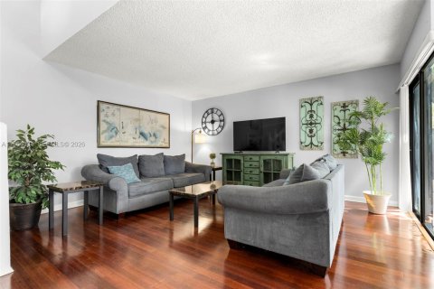 Adosado en venta en Miami, Florida, 2 dormitorios, 114.27 m2 № 2027826 - foto 5