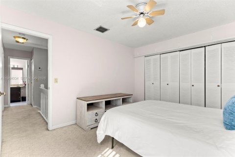 Adosado en venta en Miami, Florida, 2 dormitorios, 114.27 m2 № 2027826 - foto 29