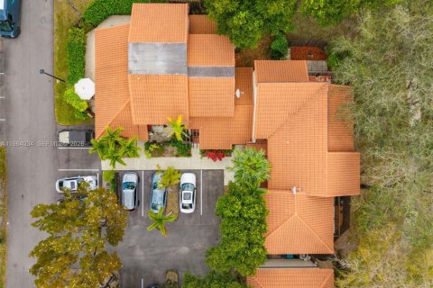 Adosado en venta en Miami, Florida, 2 dormitorios, 114.27 m2 № 2027826 - foto 30