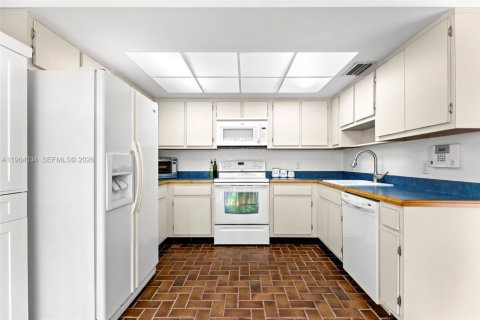 Adosado en venta en Miami, Florida, 2 dormitorios, 114.27 m2 № 2027826 - foto 11