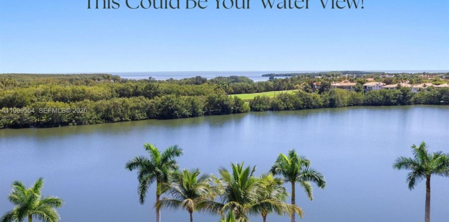 Condo in Coral Gables, Florida, 3 bedrooms  № 2033289