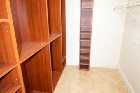 Apartment in Tamarac, Florida 3 bedrooms, 97.55 sq.m. № 2083797 - photo 11
