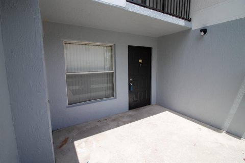 Apartment in Tamarac, Florida 3 bedrooms, 97.55 sq.m. № 2083797 - photo 2