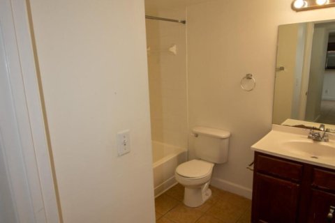 Apartment in Tamarac, Florida 3 bedrooms, 97.55 sq.m. № 2083797 - photo 13