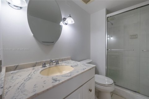 Copropriété à louer à Miami, Floride: 2 chambres, 136.47 m2 № 1987523 - photo 23