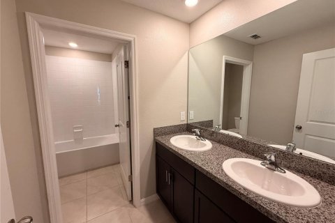 Casa en alquiler en Riverview, Florida, 5 dormitorios, 224.36 m2 № 2227791 - foto 26
