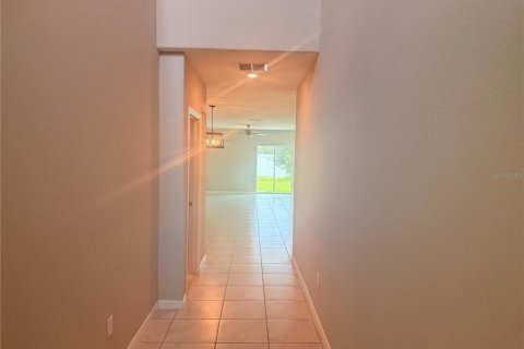 Casa en alquiler en Riverview, Florida, 5 dormitorios, 224.36 m2 № 2227791 - foto 3