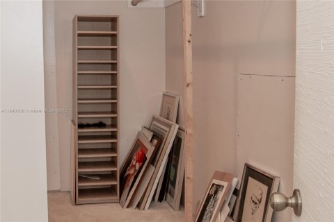 Купить кондоминиум в Майами, Флорида 2 спальни, 181.16м2, № 1828789 - фото 16