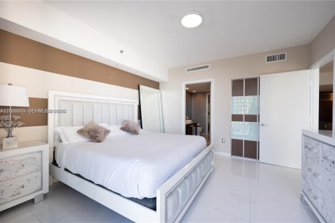 Condominio en venta en Miami, Florida, 2 dormitorios, 88.54 m2 № 2183935 - foto 18