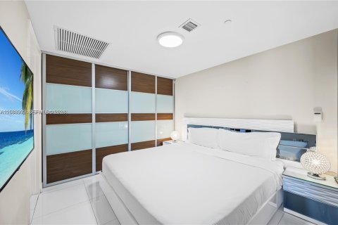 Condominio en venta en Miami, Florida, 2 dormitorios, 88.54 m2 № 2183935 - foto 15