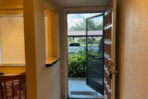 Copropriété à vendre à Oldsmar, Floride: 2 chambres, 101.64 m2 № 1761543 - photo 4