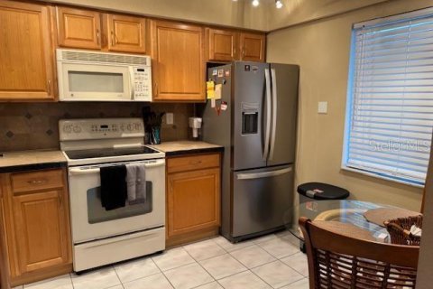 Copropriété à vendre à Oldsmar, Floride: 2 chambres, 101.64 m2 № 1761543 - photo 5