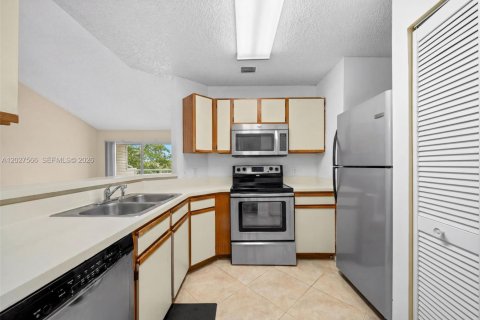 Condo à Oakland Park, Floride, 1 chambre  № 2183306