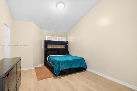 Condominio en venta en Oakland Park, Florida, 1 dormitorio, 81.01 m2 № 2183306 - foto 9