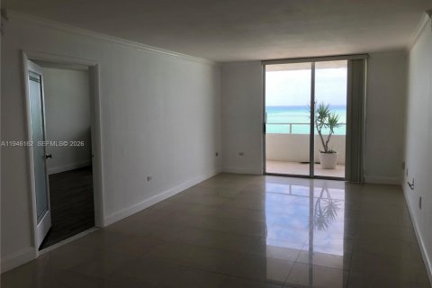 Copropriété à louer à Miami Beach, Floride: 2 chambres, 97.36 m2 № 2002869 - photo 5